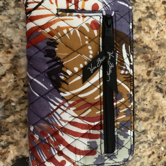 Vera Bradley Wallet - Picture 4 of 5